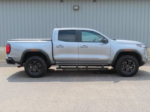 Used 2025 GMC Canyon Elevation w/ Convenience Package AWD/4WD image 2