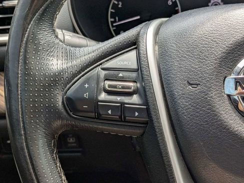 Used 2017 Nissan Maxima Platinum FWD image 24