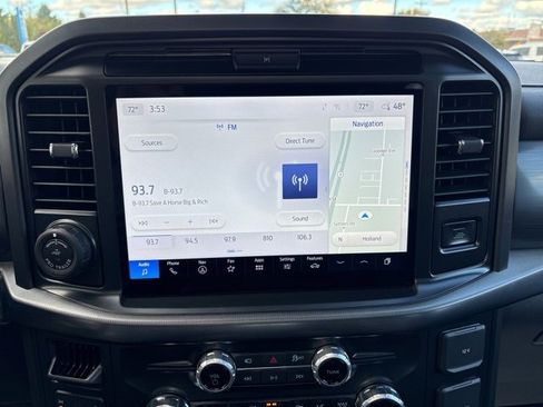 Used 2025 Ford F150 Lariat w/ Equipment Group 501A Mid image 29