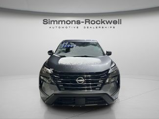 Used 2024 Nissan Rogue SV video 1