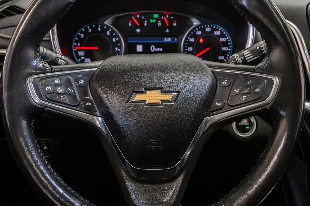 Used 2019 Chevrolet Equinox Premier AWD/4WD image 13
