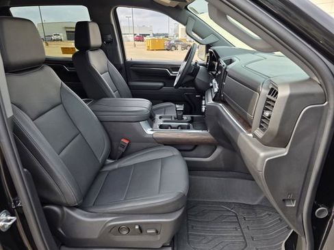 Used 2024 GMC Sierra 1500 SLT w/ SLT Premium Plus Package image 26