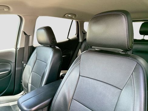 Used 2022 GMC Terrain SLT AWD/4WD image 12