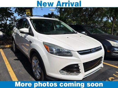 Used 2016 Ford Escape Titanium w/ Equipment Group 301A FWD image 1