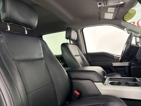 Used 2019 Ford F250 Lariat w/ Lariat Ultimate Package AWD/4WD image 16