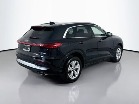 Certified 2025 Audi Q5 Premium w/ Convenience Package AWD/4WD image 9