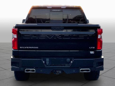 Used 2024 Chevrolet Silverado 1500 LTZ w/ LTZ Premium Package image 5