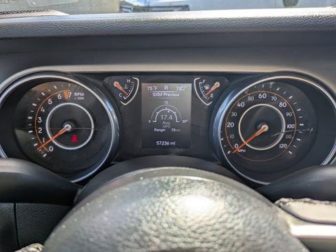 Used 2018 Jeep Wrangler Sport S image 18