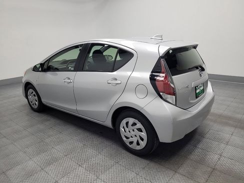 Used 2016 Toyota Prius C Three FWD image 3