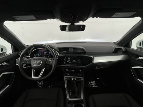Used 2025 Audi Q3 2.0T Premium w/ Convenience Package image 15