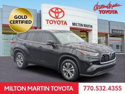 Used 2023 Toyota Highlander XLE