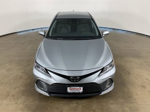 Used 2024 Toyota Camry LE image 4