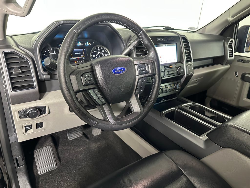 Used 2019 Ford F150 XLT w/ Equipment Group 302A Luxury AWD/4WD image 11