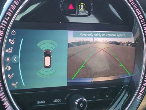 Used 2022 MINI Cooper S w/ Driver Assistance Package image 29