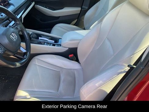 Used 2023 Honda Accord EX-L image 11