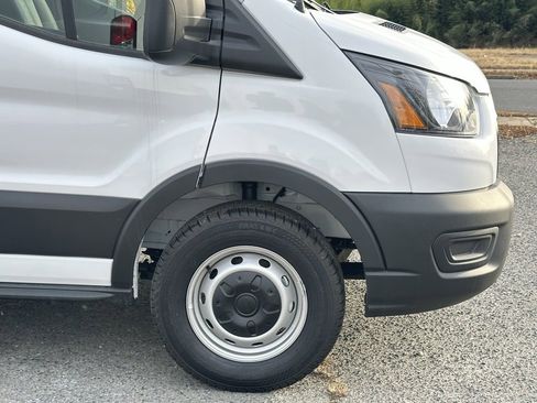 New 2025 Ford Transit 250 148 Medium Roof w/ Load Area Protection Package image 33