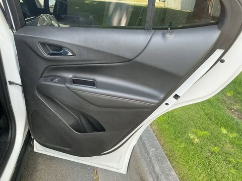 Used 2019 Chevrolet Equinox Premier AWD/4WD image 23