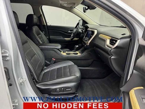 Used 2019 GMC Acadia Denali image 22