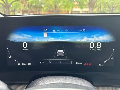 Used 2025 Kia Sportage SX image 27