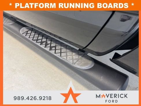 Used 2019 Nissan Titan SL image 31