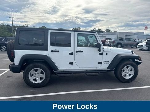 Used 2016 Jeep Wrangler Unlimited Sport w/ Quick Order Package 24S AWD/4WD image 7