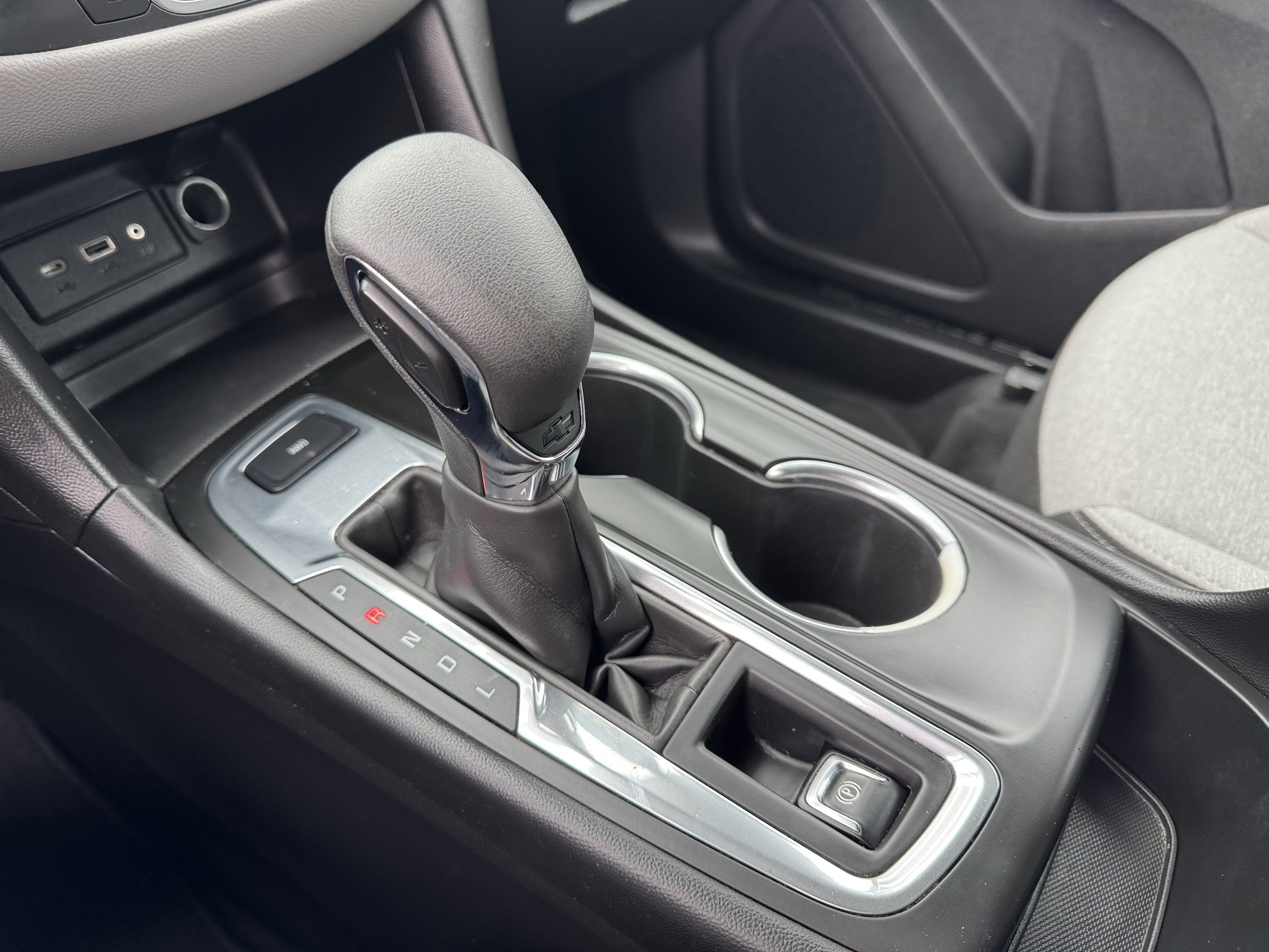 Certified 2022 Chevrolet Equinox LS AWD/4WD image 30