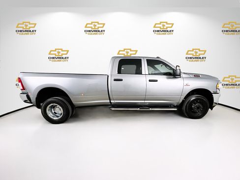 Used 2024 RAM 3500 Tradesman w/ Chrome Appearance Group image 8