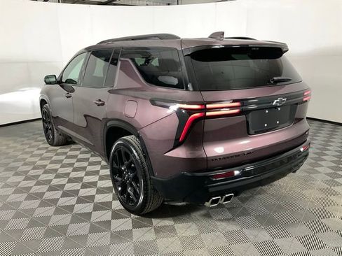 Used 2024 Chevrolet Traverse RS w/ LPO, Floor Liner Package image 4