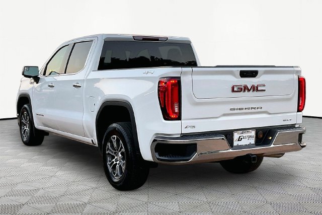 Used 2025 GMC Sierra 1500 SLT AWD/4WD image 4