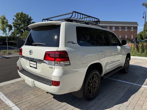 Used 2021 Toyota Land Cruiser Heritage Edition AWD/4WD image 6