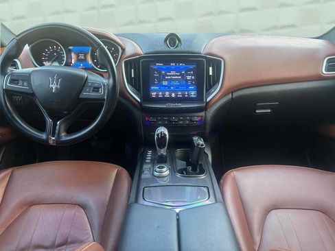 Used 2017 Maserati Ghibli RWD image 20