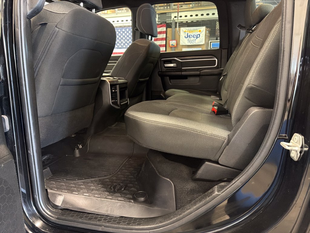 Used 2023 RAM 2500 Big Horn w/ Night Edition AWD/4WD image 19