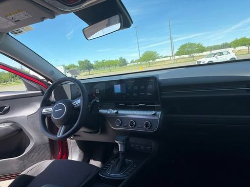 Used 2026 Hyundai Kona SE AWD/4WD image 22