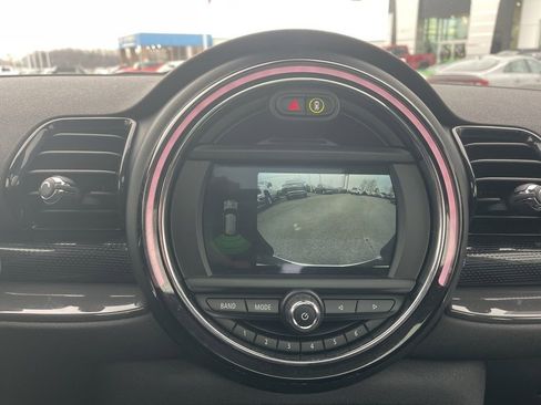 Used 2019 MINI Cooper Clubman S image 23