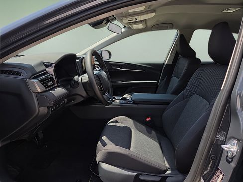 New 2026 Toyota Camry LE FWD image 20