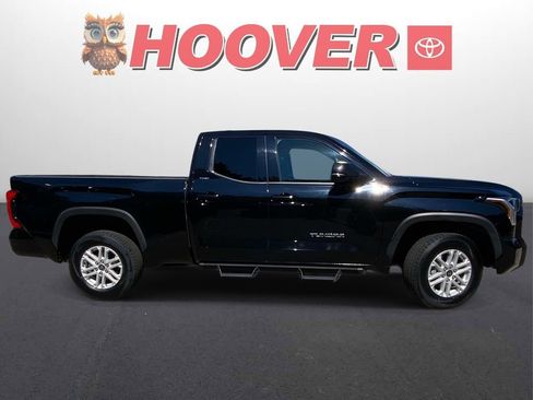 Used 2024 Toyota Tundra SR5 w/ SR5 Premium Package AWD/4WD image 2