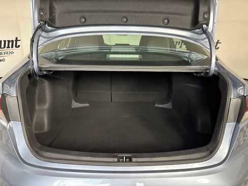 Used 2024 Toyota Corolla SE FWD image 27