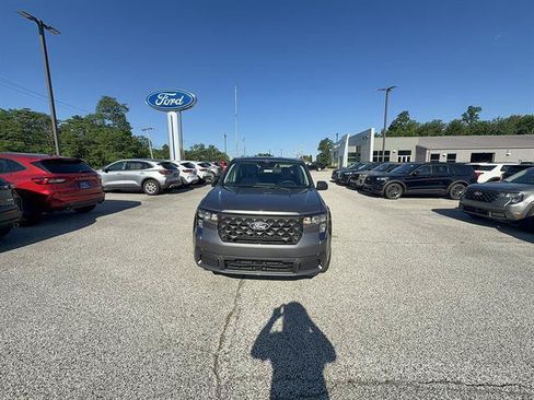 New 2026 Ford Maverick XLT w/ Equipment Group 301A AWD/4WD image 9