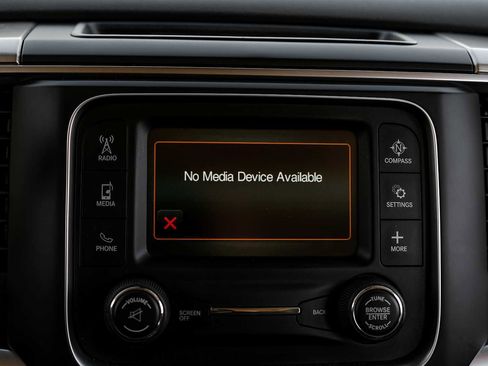 Used 2016 RAM 2500 SLT image 25