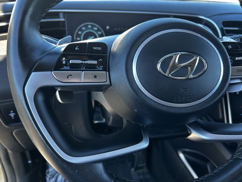 Used 2023 Hyundai Tucson Limited image 23