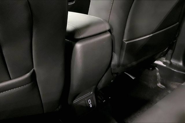 Used 2022 Buick Encore GX Preferred w/ Cold Weather Comfort Package AWD/4WD image 35