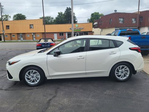 Used 2025 Subaru Impreza 2.0i AWD/4WD image 4