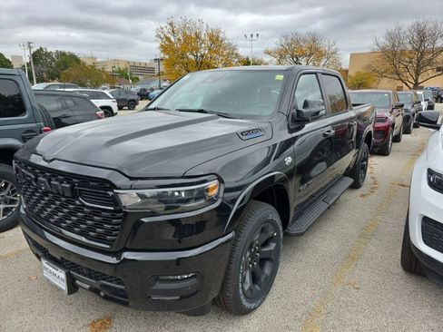New 2026 RAM 1500 Big Horn AWD/4WD image 3