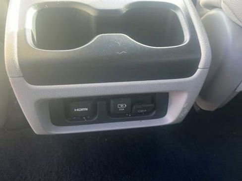 Used 2020 Honda Odyssey EX-L image 16