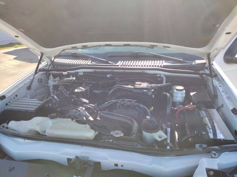 Used 2010 Ford Explorer Limited image 19