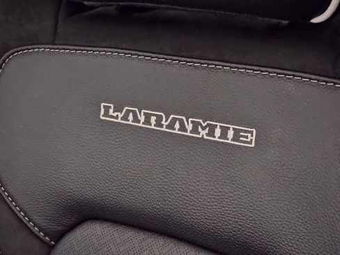 New 2026 RAM 1500 Laramie AWD/4WD image 14