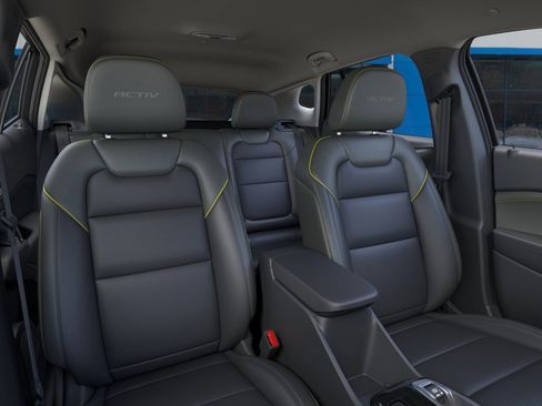 New 2026 Chevrolet Trax ACTIV w/ Driver Confidence Package FWD image 23