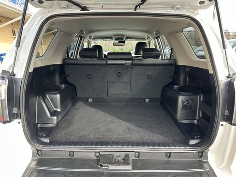 Used 2024 Toyota 4Runner SR5 Premium image 44