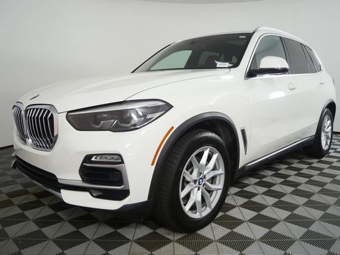 Used 2020 BMW X5 xDrive40i w/ Convenience Package AWD/4WD image 7