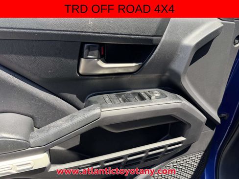Used 2024 Toyota Tacoma TRD Off-Road AWD/4WD image 21